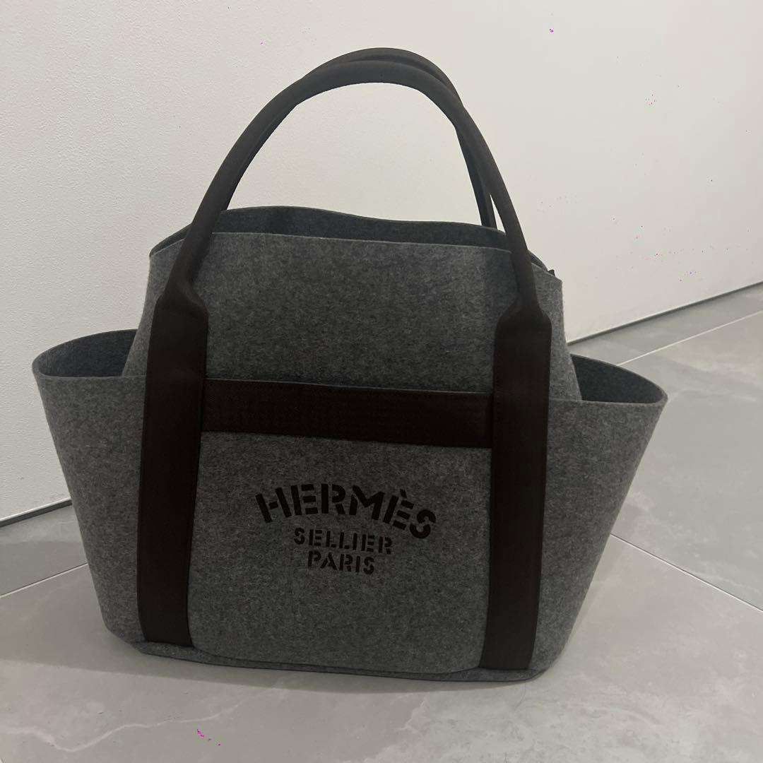 HERMÈS グレー トートバッグ