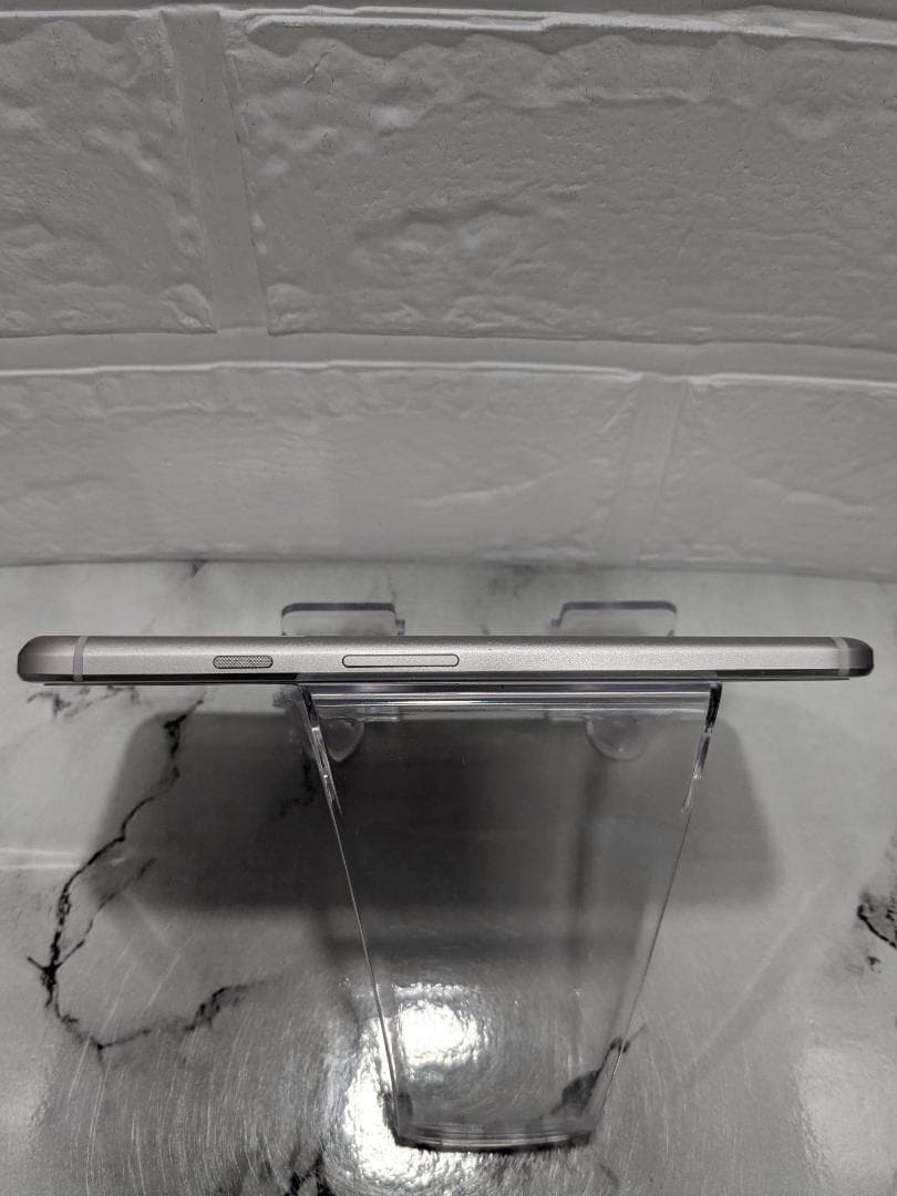 8【白】★お任せ特価★Google Pixel XL初代 32GB（日本未発売）