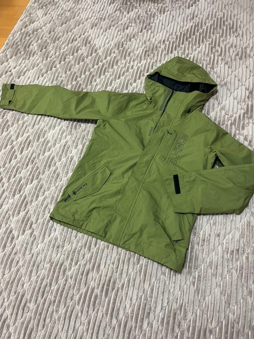バートン　GORE-TEX ジャケット