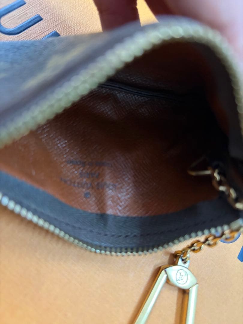 ルイヴィトン ポシェット クレ モノグラム ケース M62650