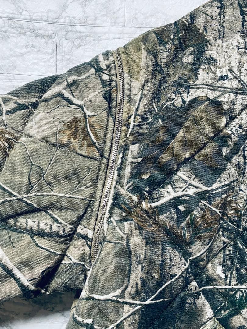 ジャケット・アウター SupremeZip-OffSleeveQuiltedBomberJacket