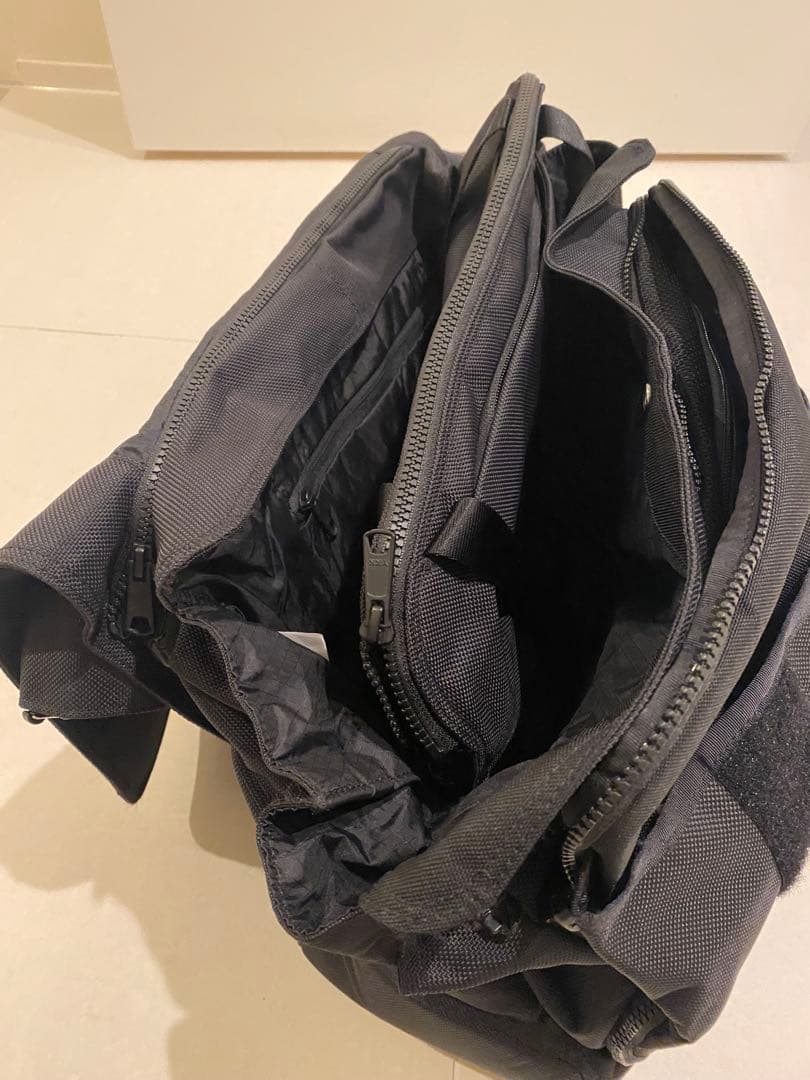 ノースフェイス　サターンメッセンジャーバッグ