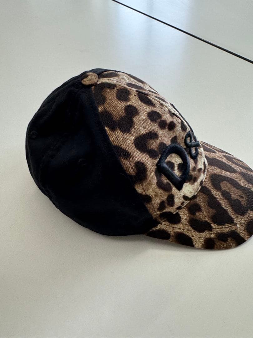 D&G ヒョウ柄レオパード柄キャップ 59