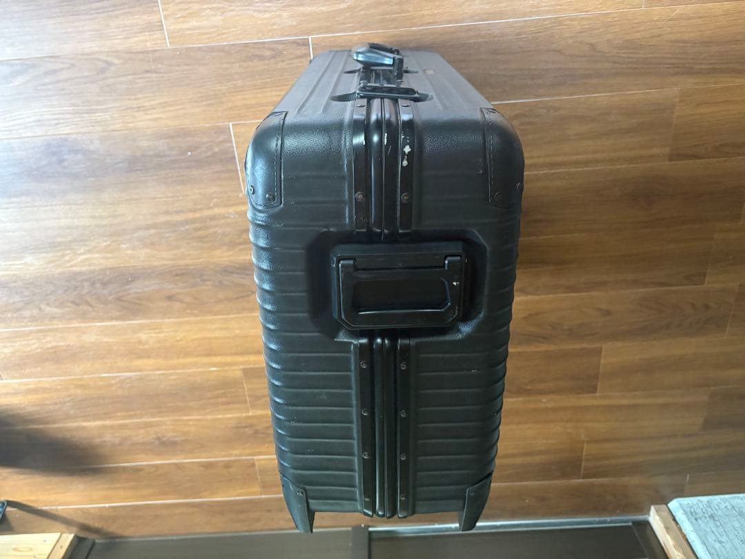 リモワ　ルフトハンザ　スーツケース