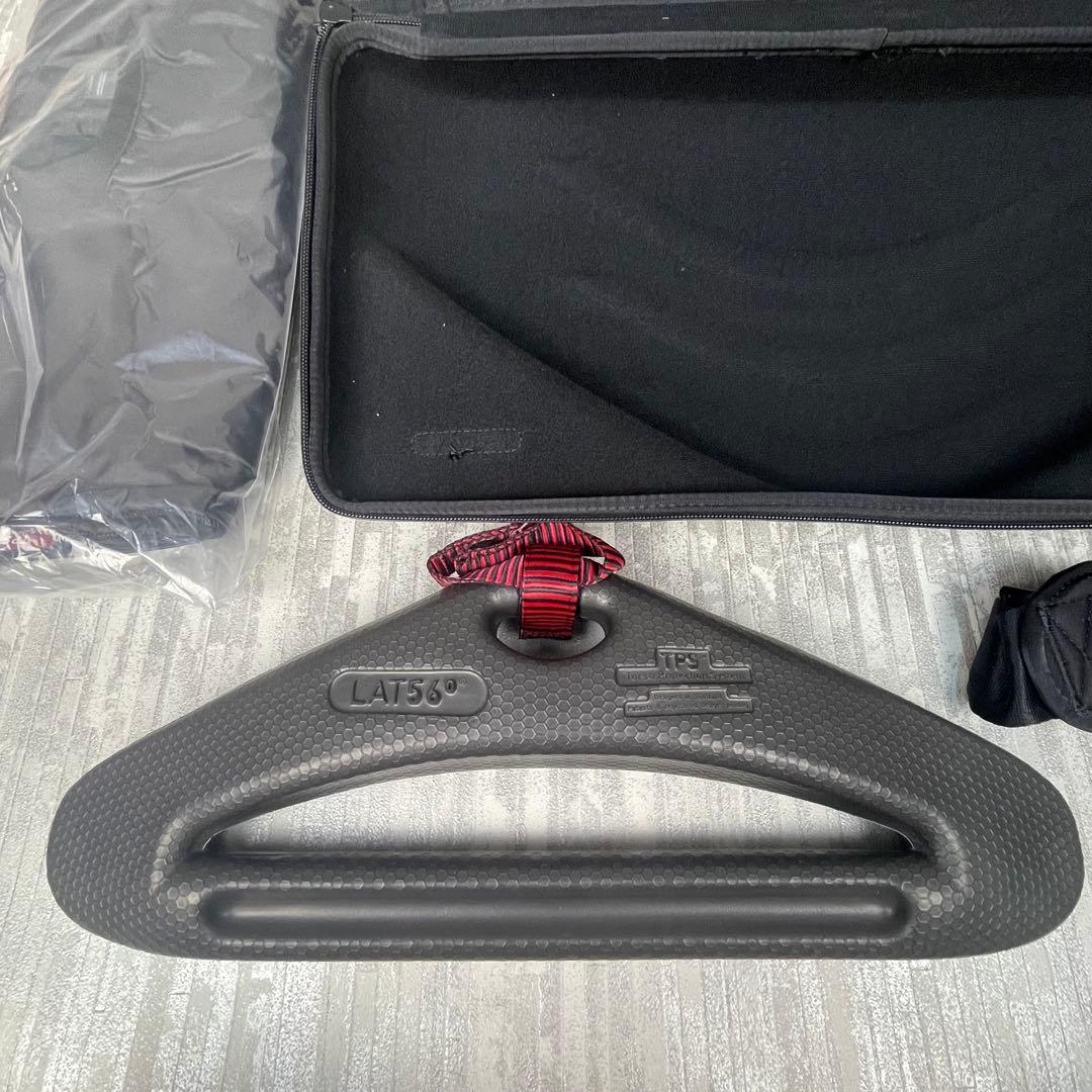 【新品】Lat56° ガーメントバッグ スーツケース トラベルバッグ 27L