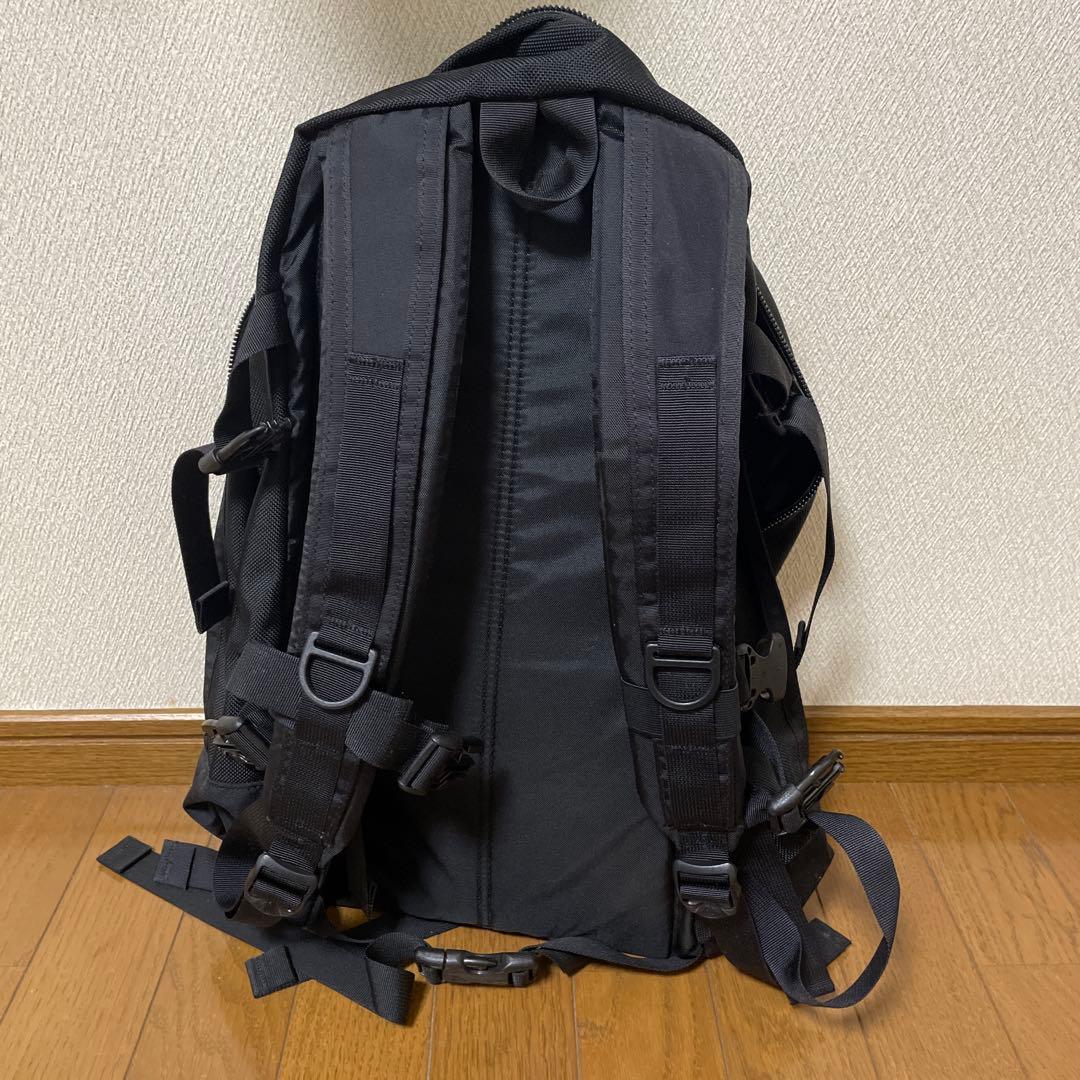 ファスナー部分特別品　GREGORY ブラックバックパック オールデイ 22ℓ