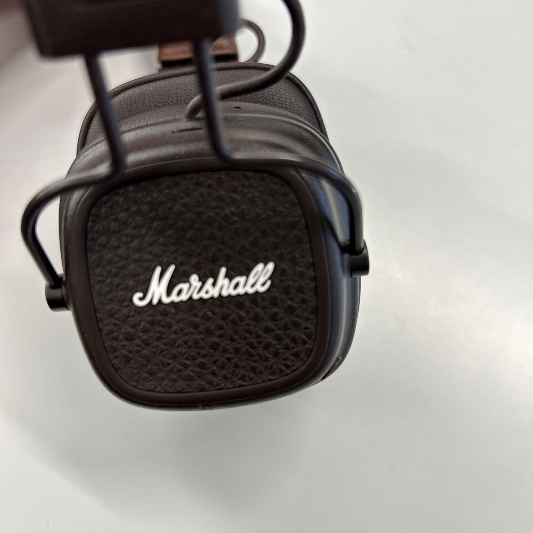 マーシャルヘッドホン
