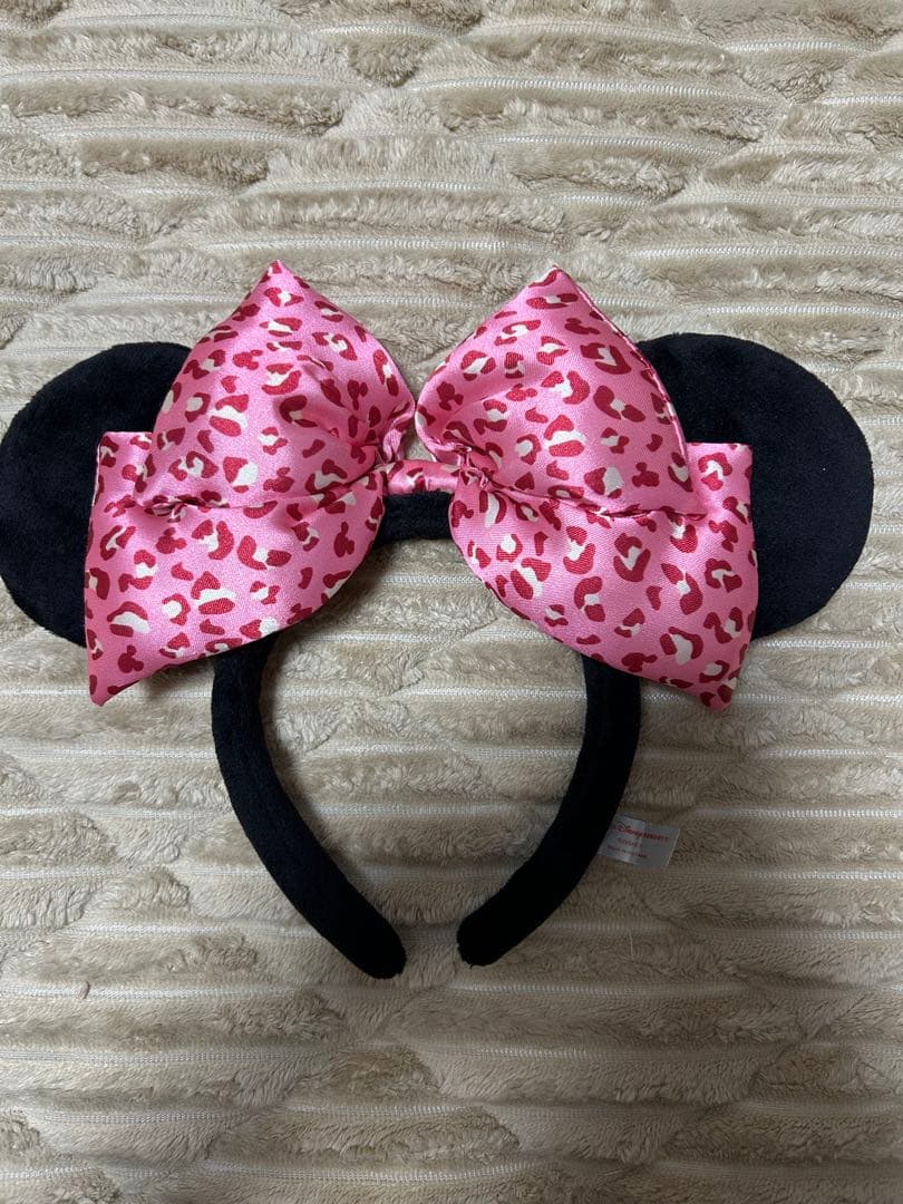 ミニー　カチューシャ ピンクヒョウ柄
