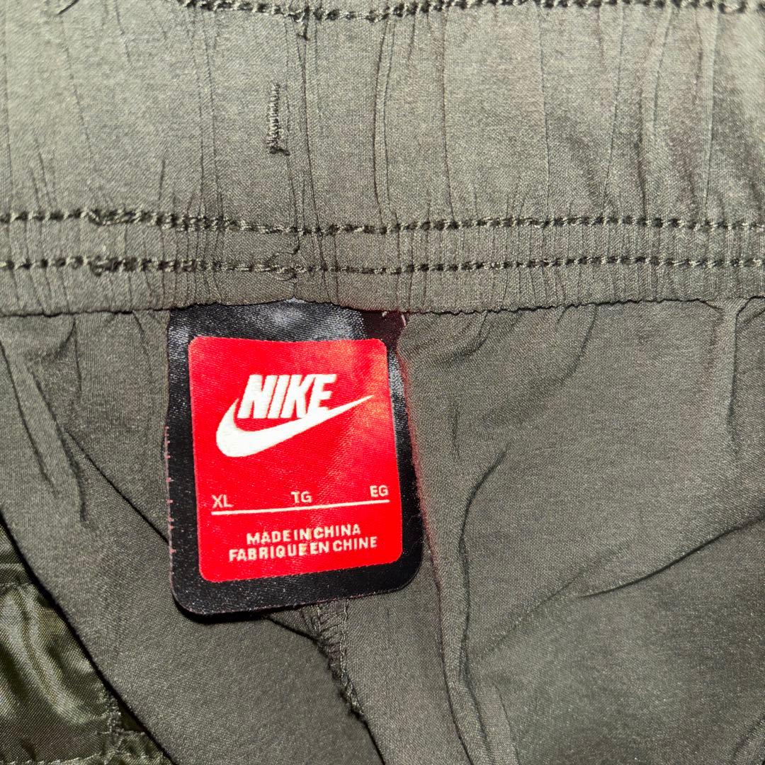 NIKE ウィンドランナーテックフリーセットアップ 上xxL下xL値段変更可能