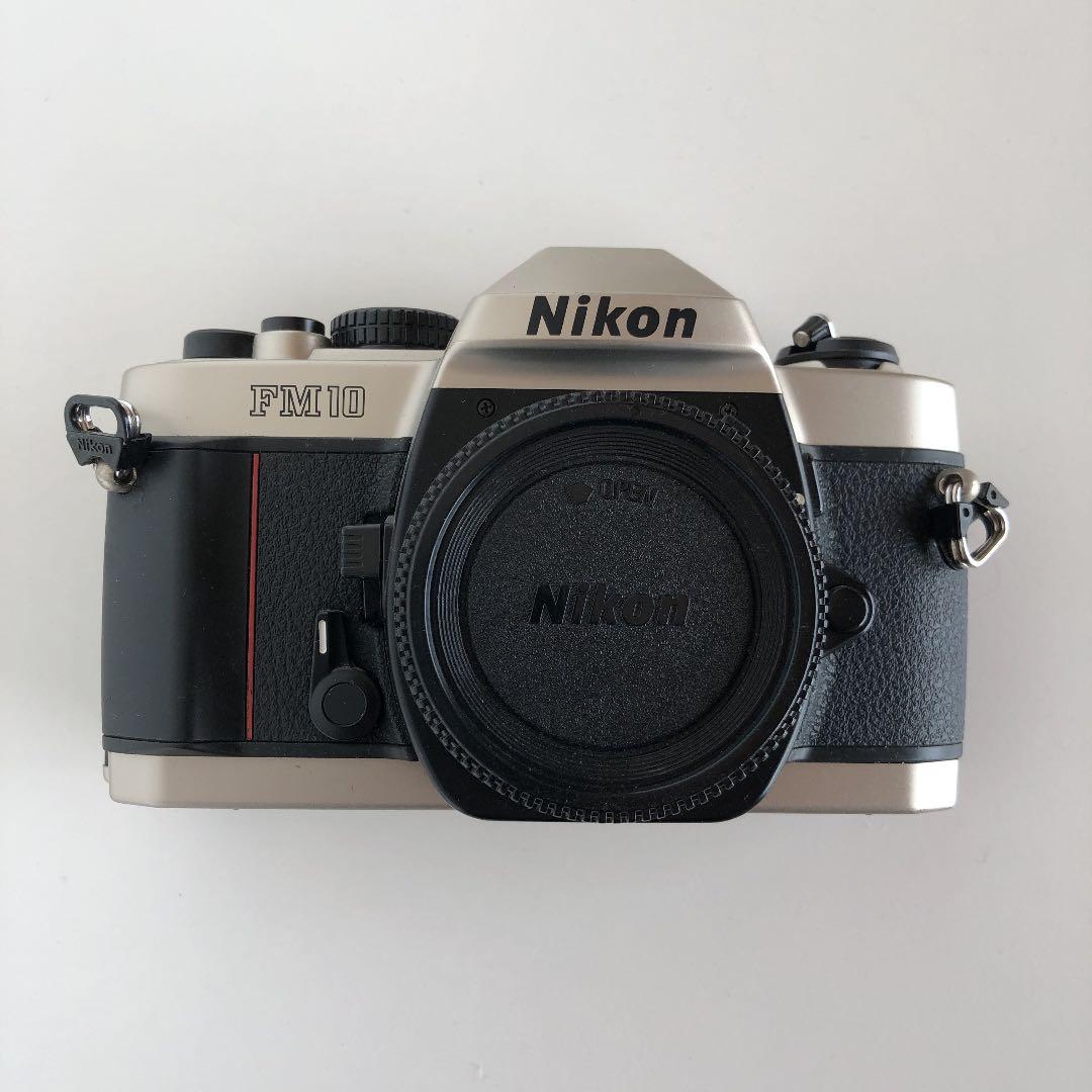 Nikon FM10フィルムカメラです