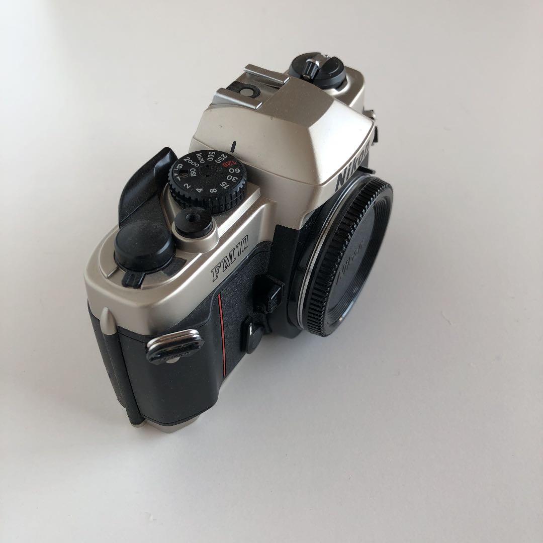 Nikon FM10フィルムカメラです