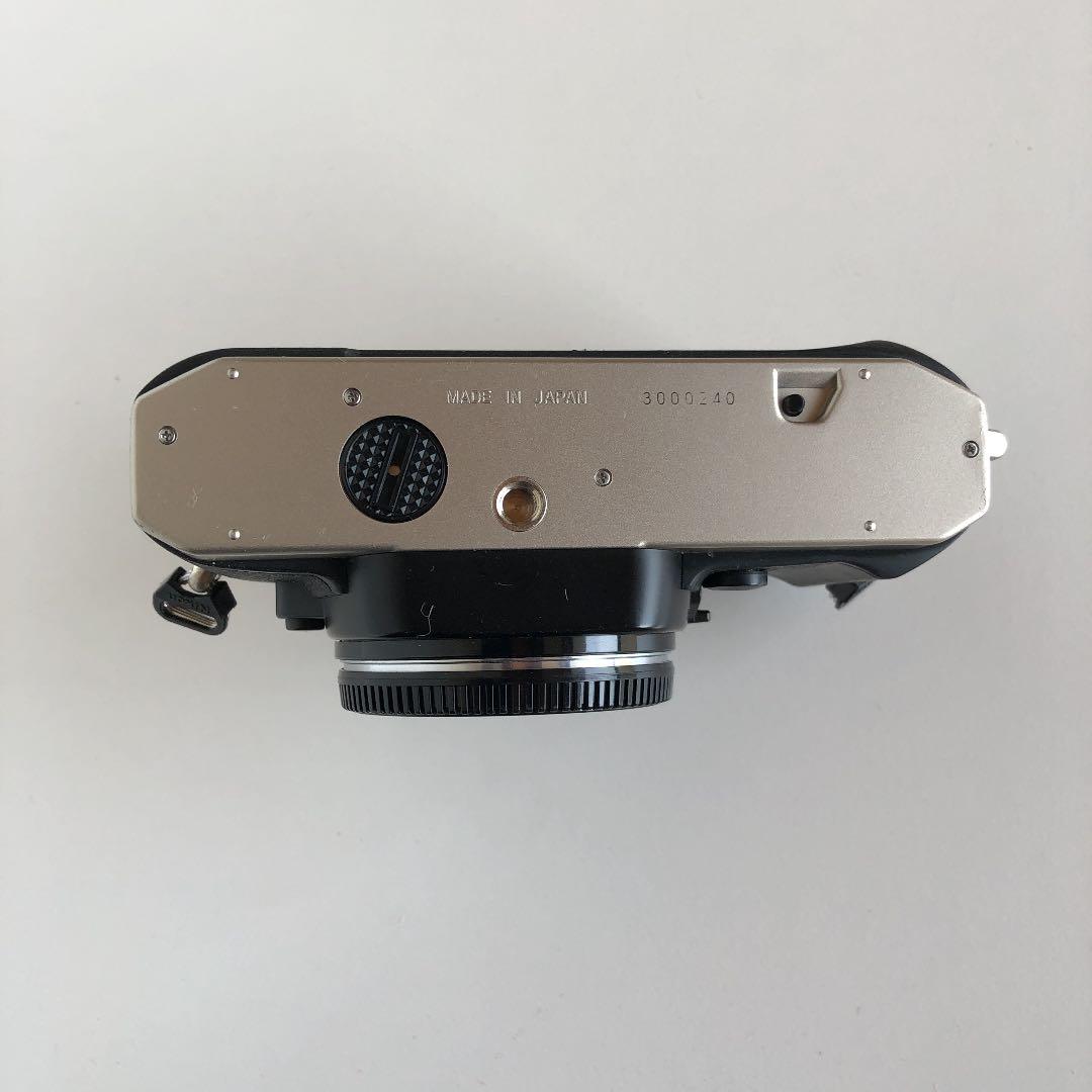 Nikon FM10フィルムカメラです