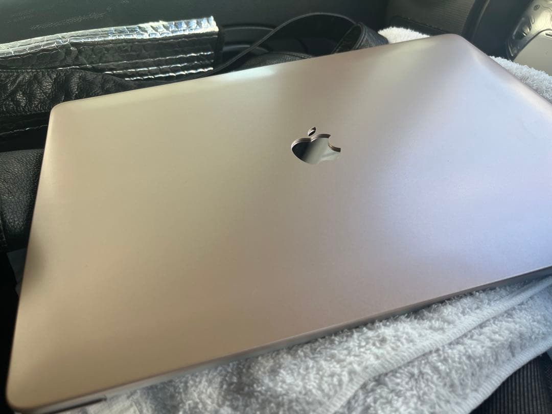 Y*ン様 【美品】MacBook Pro 2019 16インチ i9 32GB