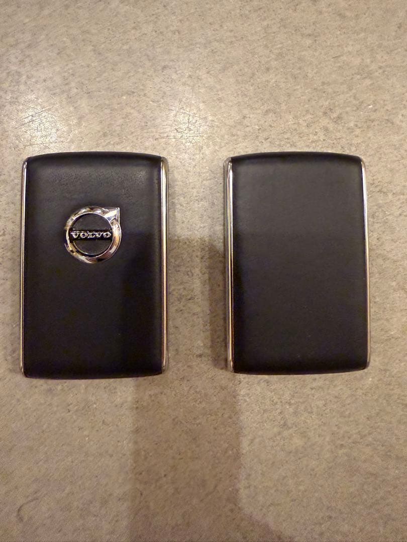 ボルボ　純正　キーフォブシェル　レザー