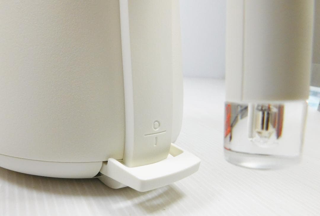 BALMUDA バルミューダ KPT01JP The Pot 電気ケトル 白