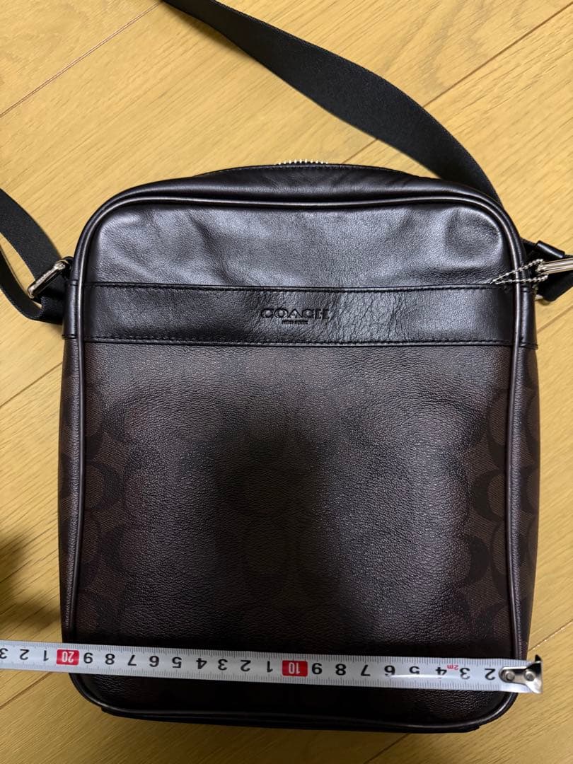 【最終値下げ絶対お得!美品,購入時より半額以下】COACH ショルダーバッグ