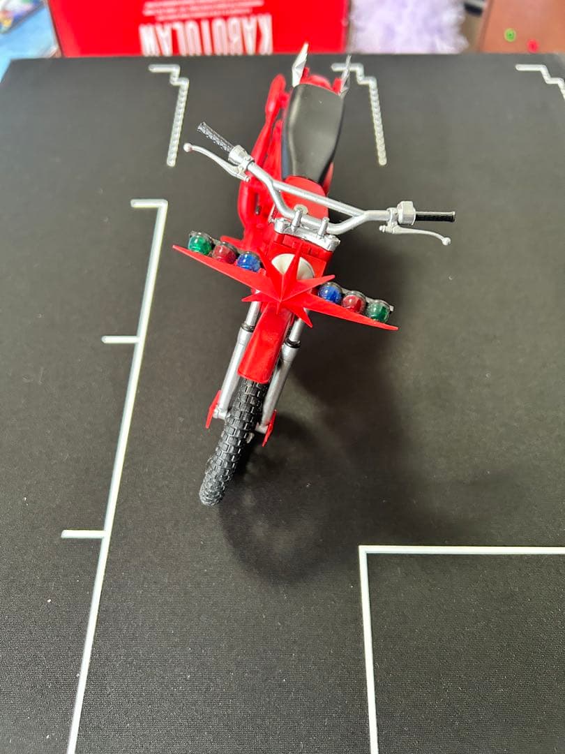 フィギュアーツ 仮面ライダーストロンガー　カブトロー