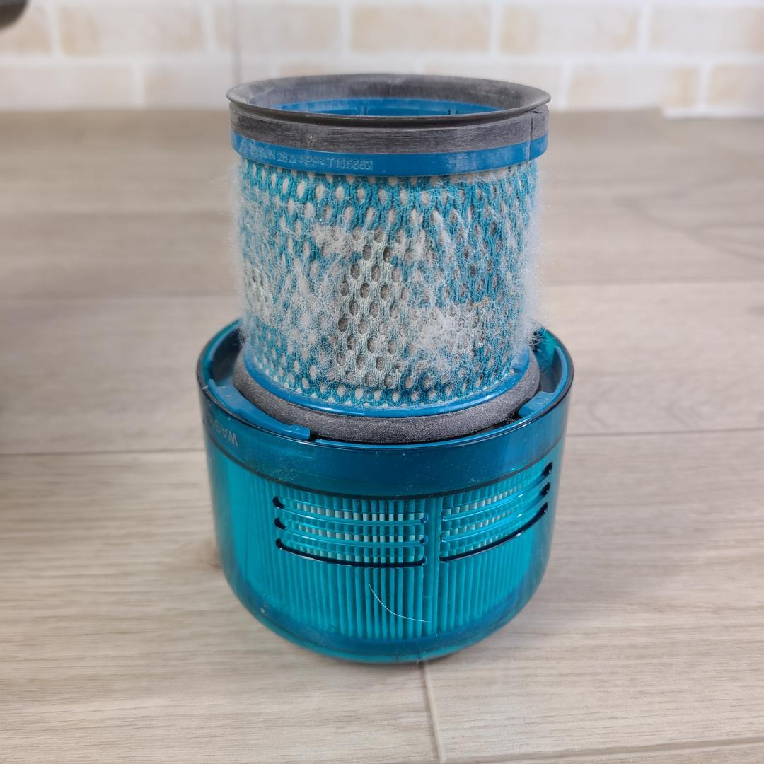 ダイソン 掃除機 V15 スティッククリーナー　dyson SV22 スタンド付