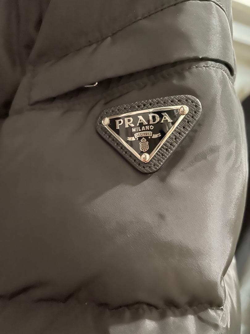 PRADA フード付きダウンジャケット 36 ブラック