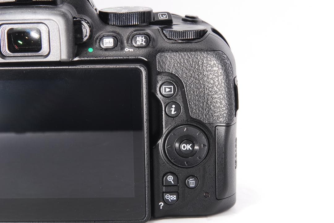 ✨ほぼ未使用品 Wi-Fi搭載✨Nikon D5500レンズセット