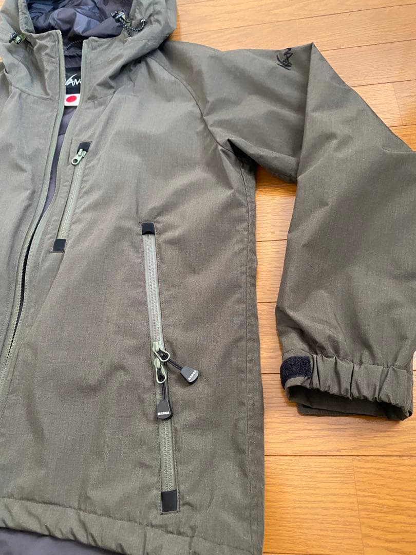 ヨシ　NANGA GrandPARK 別注 TAKIBI シェルブルゾン