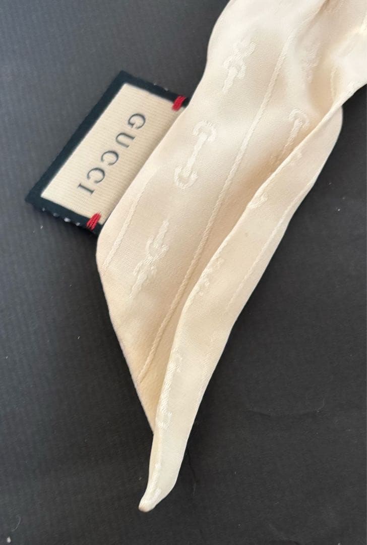 ◉9/16迄◉GUCCI リボン付き ホースビット シュシュ アイボリー 正規店