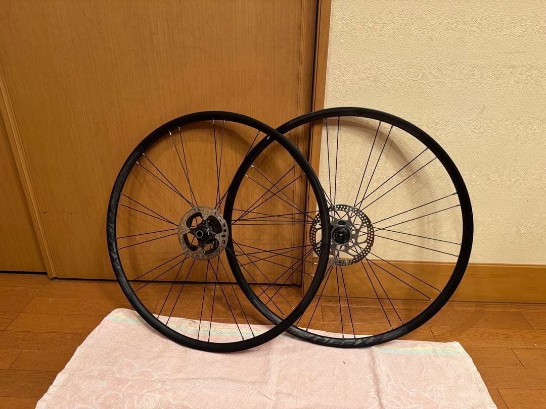 美品！ファクター　FACTOR OSTRO VAM オストロ ロードバイク完成車