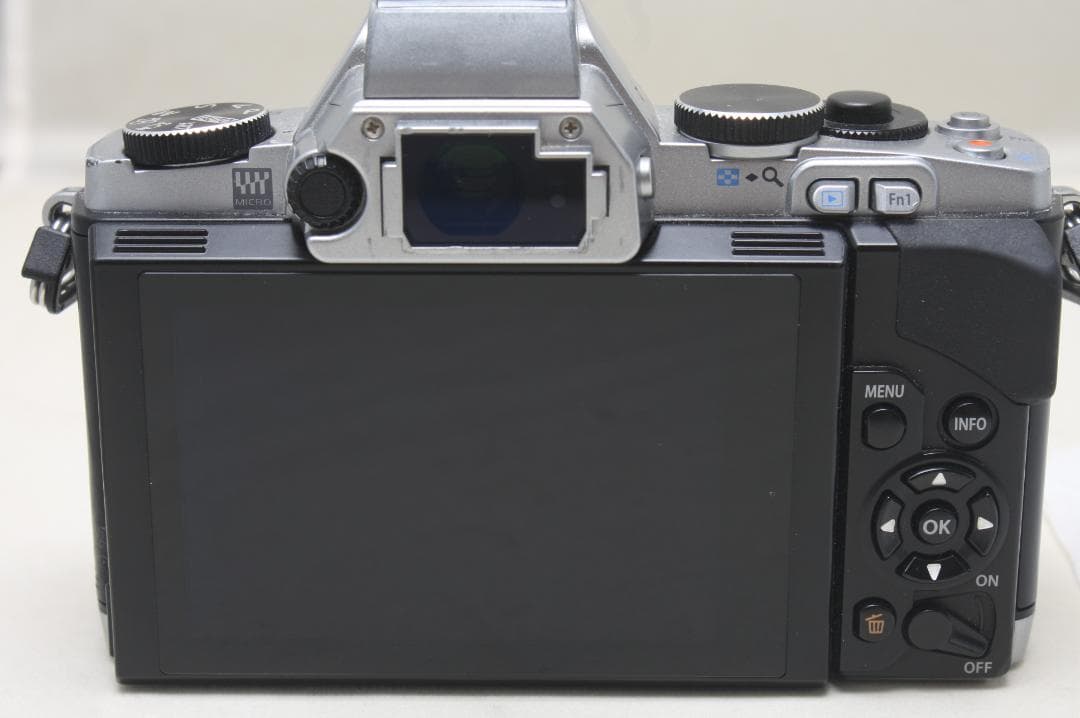 オリンパス OM-D E-M5 ボディ シャッター数101,039