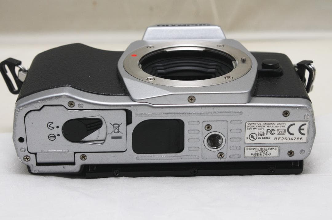 オリンパス OM-D E-M5 ボディ シャッター数101,039