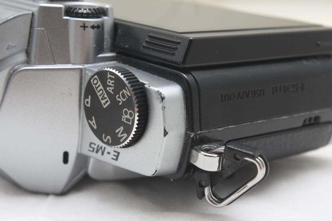 オリンパス OM-D E-M5 ボディ シャッター数101,039