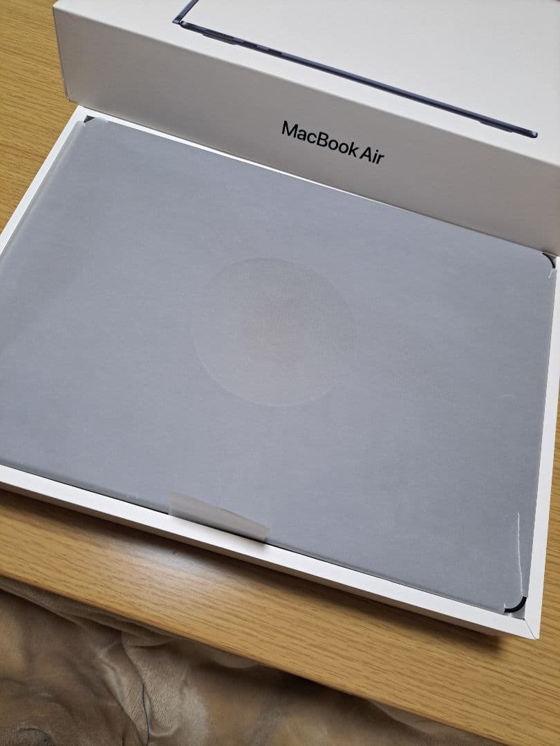 MacBookAIR M2 16GB　1TB