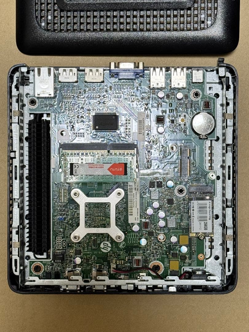 HP T520 デスクトップパソコン　8GB+256G