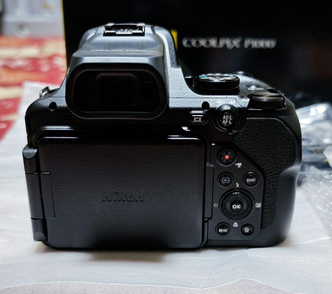 Nikon COOLPIX P1000 本体 おまけ付き