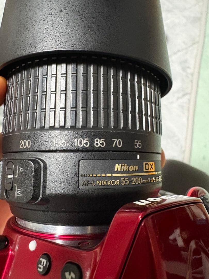 Nikon D3300 デジタル一眼レフカメラ レッド　動作良好