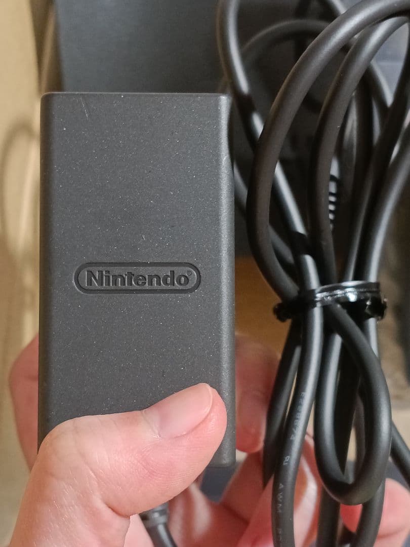 バ*ル様 Nintendo Switch XKJ バッテリー強化版 箱なし 完品