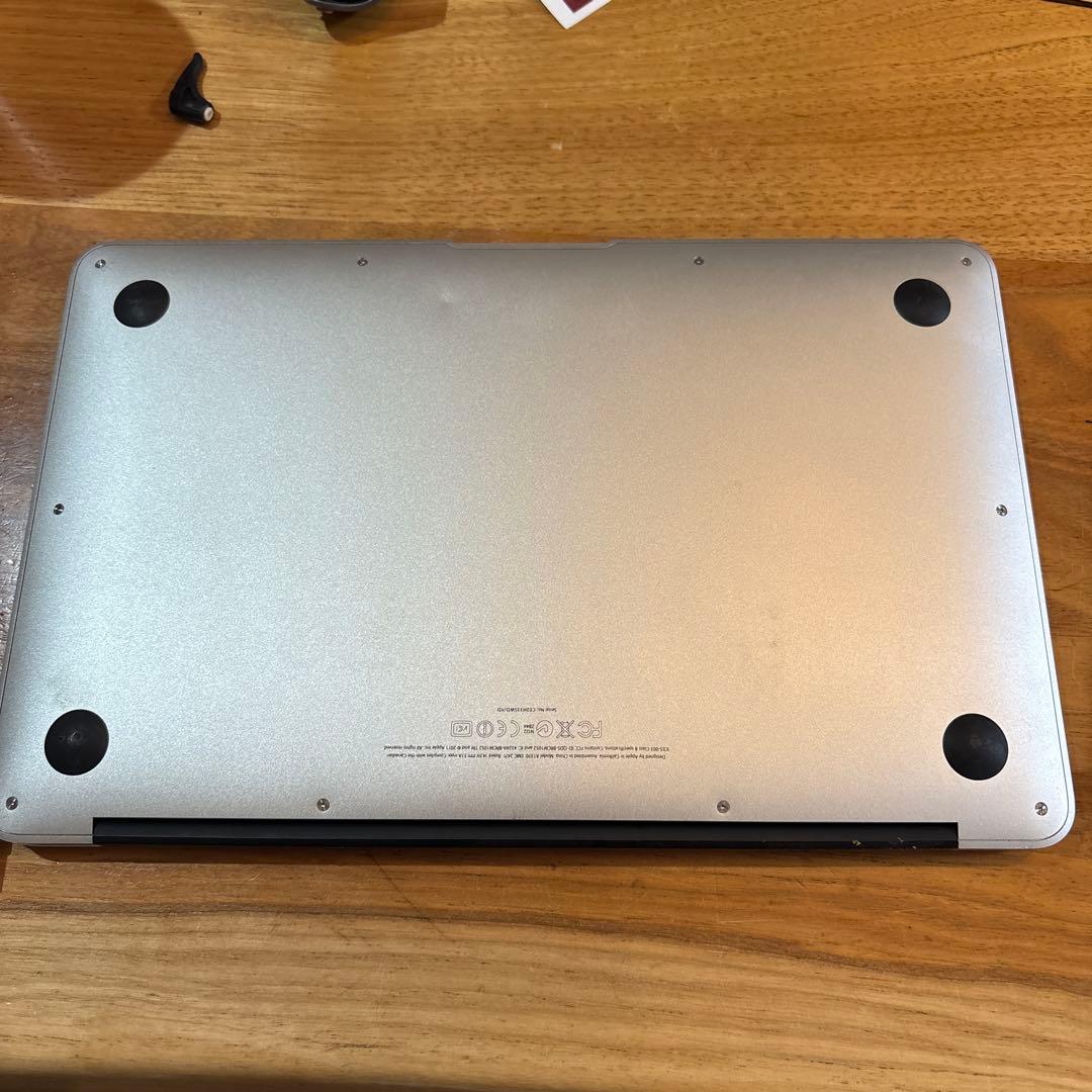 M*o様 MacBook Air 11-inch, Mid A1370