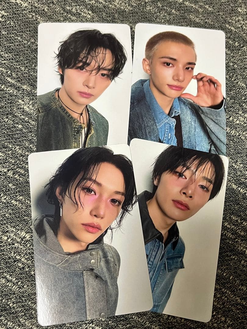 StrayKids Hollow 封入トレカ