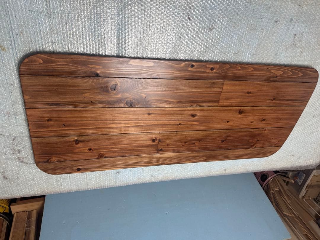 かっちゃん様　オーダー品　ハイエース窓埋めパネル　吸盤仕様