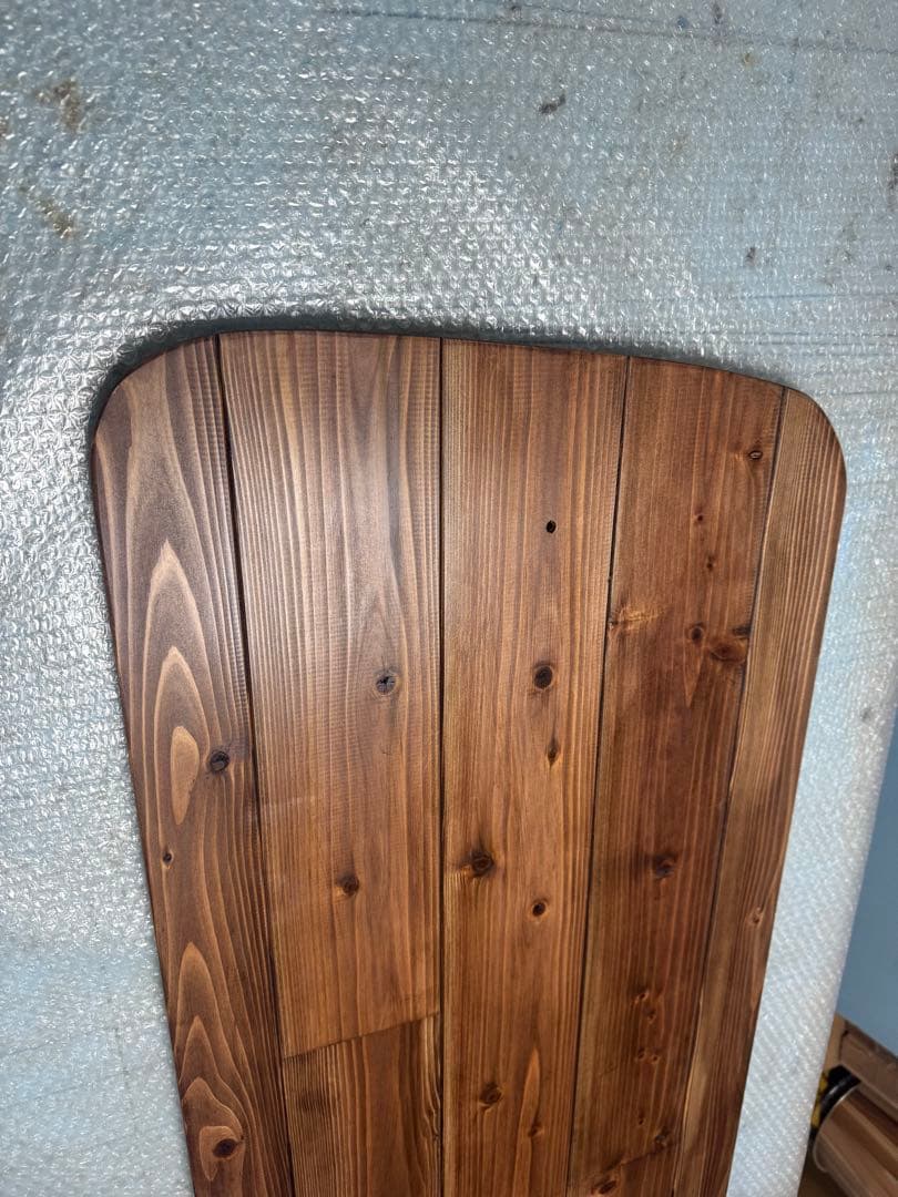 かっちゃん様　オーダー品　ハイエース窓埋めパネル　吸盤仕様