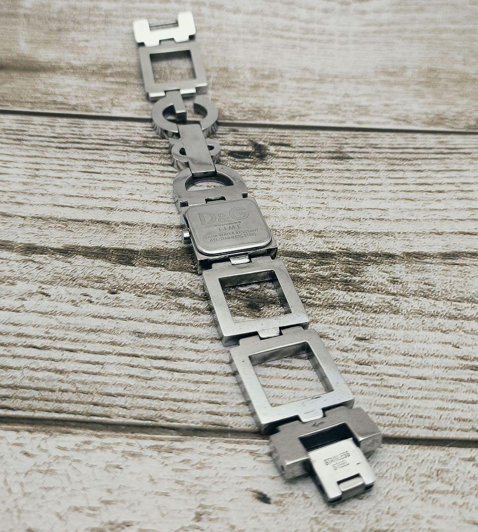 動作品　腕時計　D&G TIME　ドルチェ＆ガッバーナ　シルバー　ブレスレット