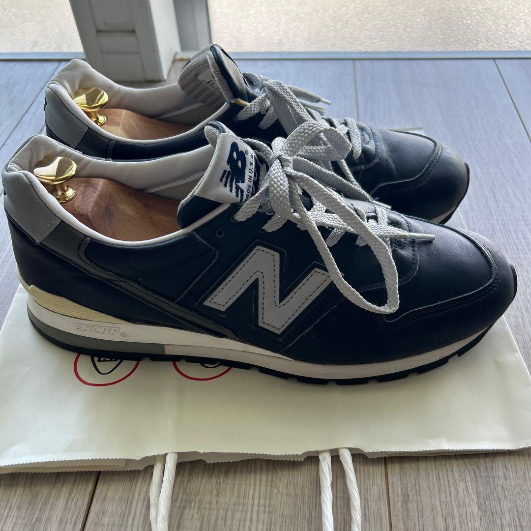 靴 New Balance 996