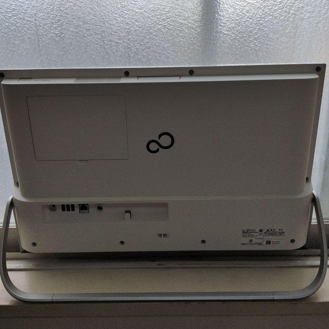 富士通 ESPRIMO FH70/E1 デスクトップPC