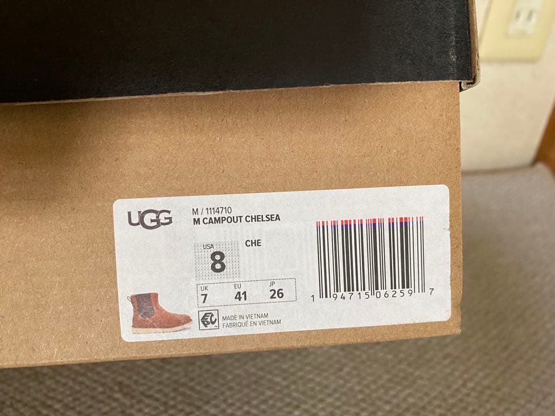 UGG サイドゴアブーツ ベージュ