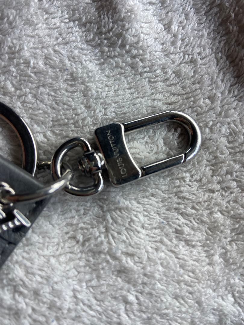 Louis Vuitton キーホルダー・ドラゴンヌ グレー