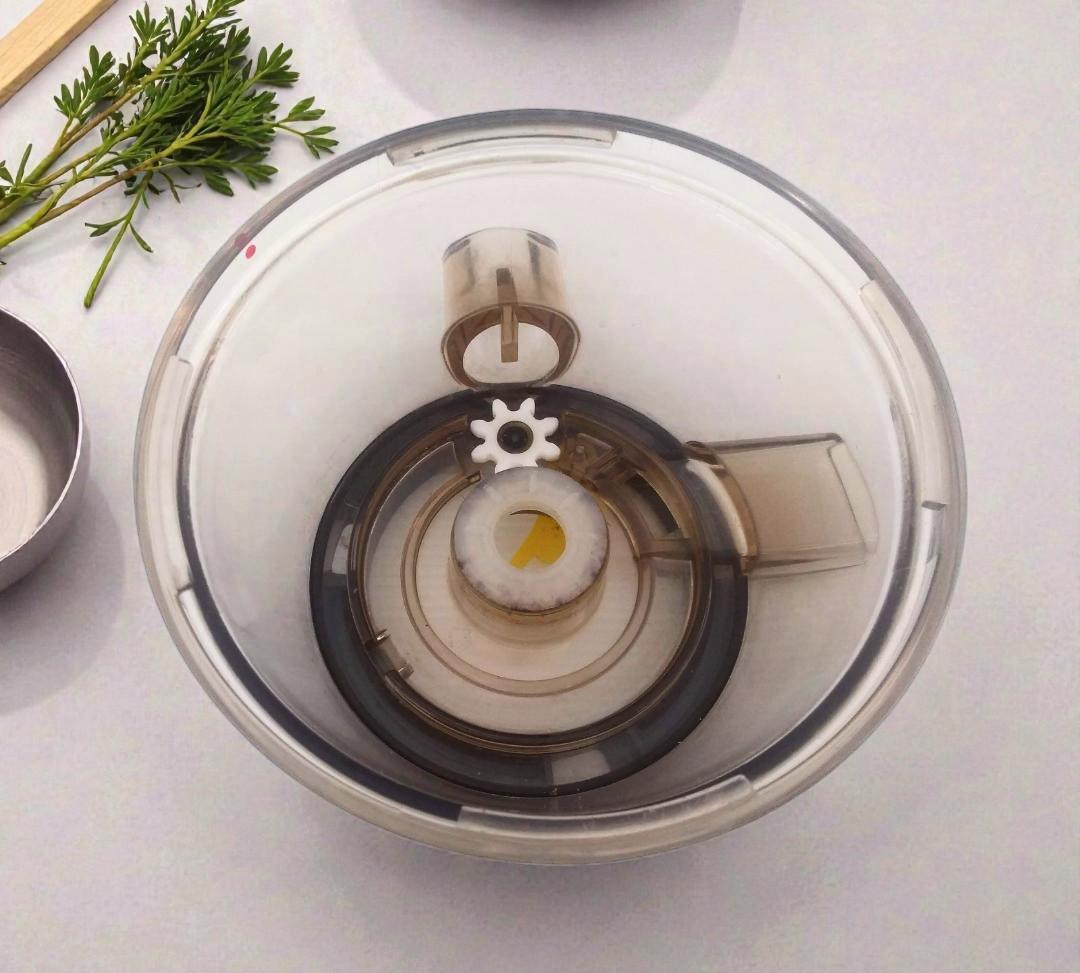 ●ヒューロム スロージューサー●HU-300-R●圧縮搾り●HUROM