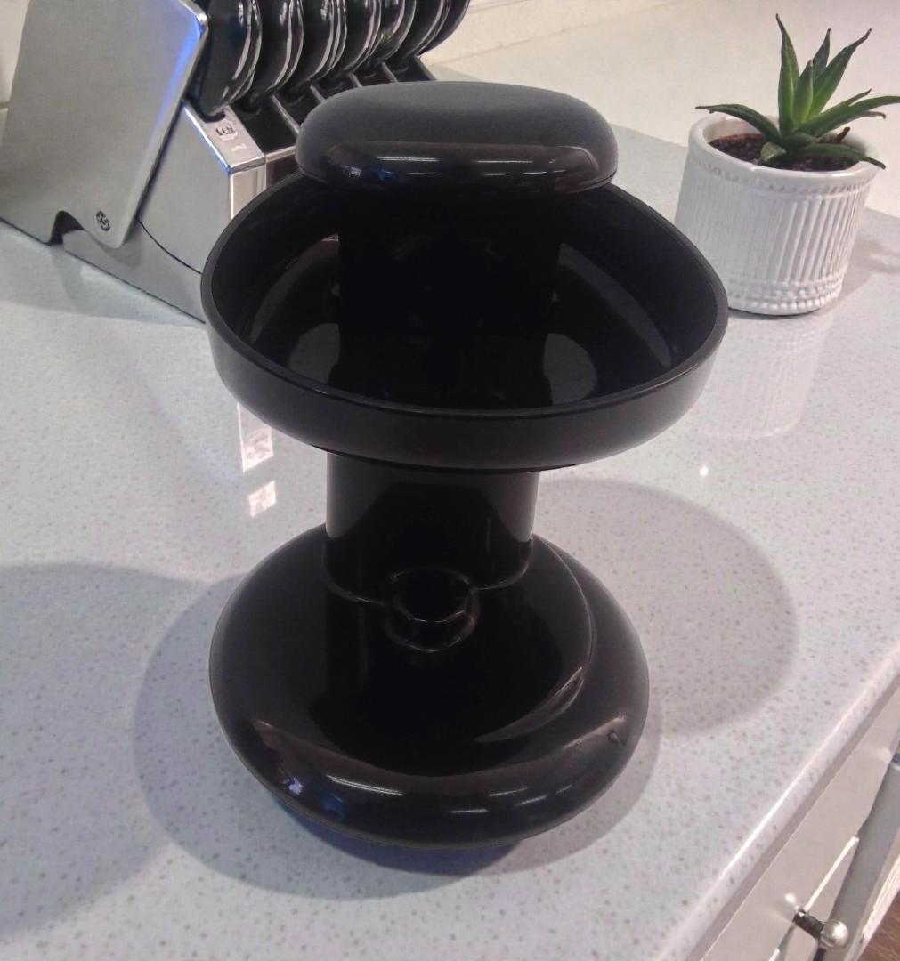 ●ヒューロム スロージューサー●HU-300-R●圧縮搾り●HUROM