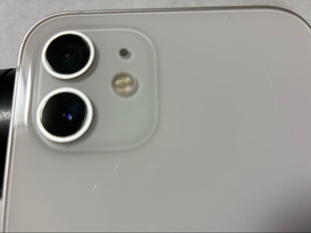 iPhone12 64G ホワイト　純正バッテリーSIMフリー