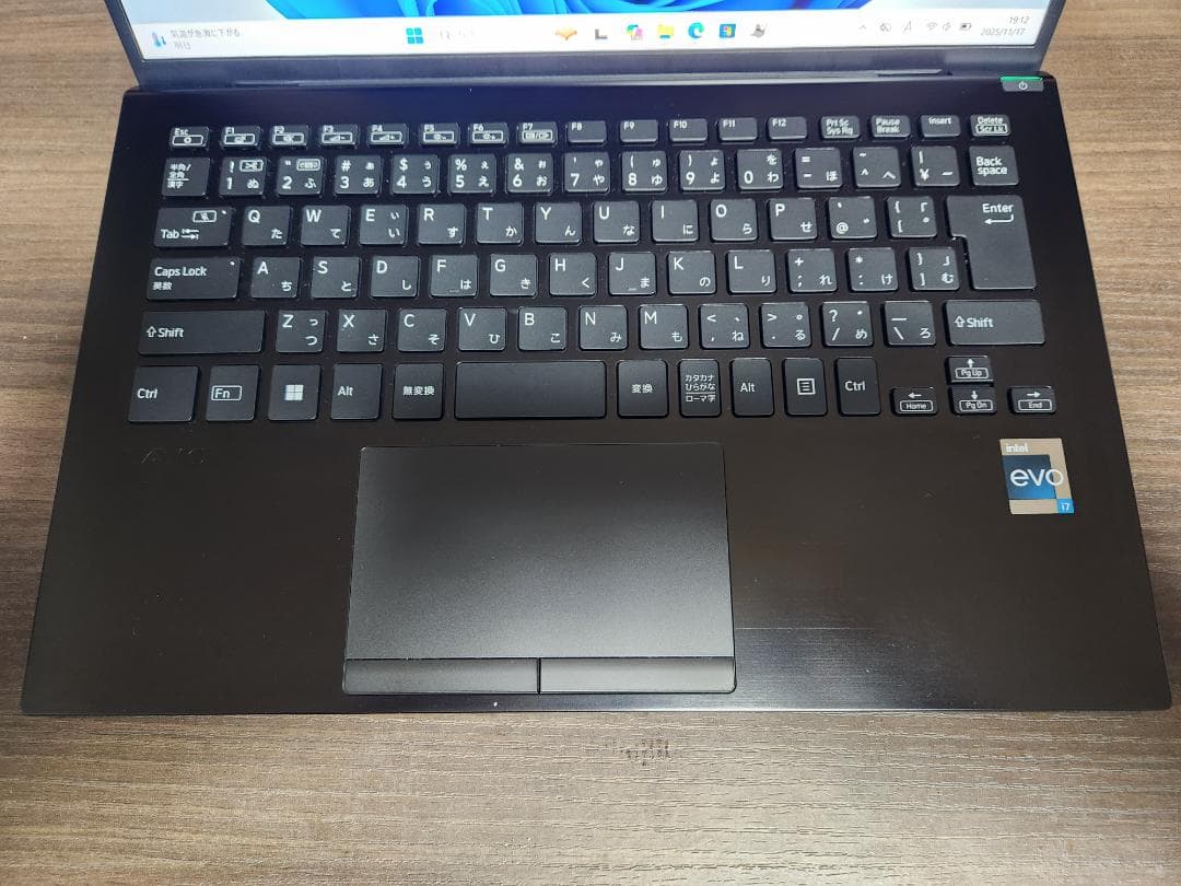 ほぼ未使用 VAIO SX14 i7-1360P 32GB 1TB Office