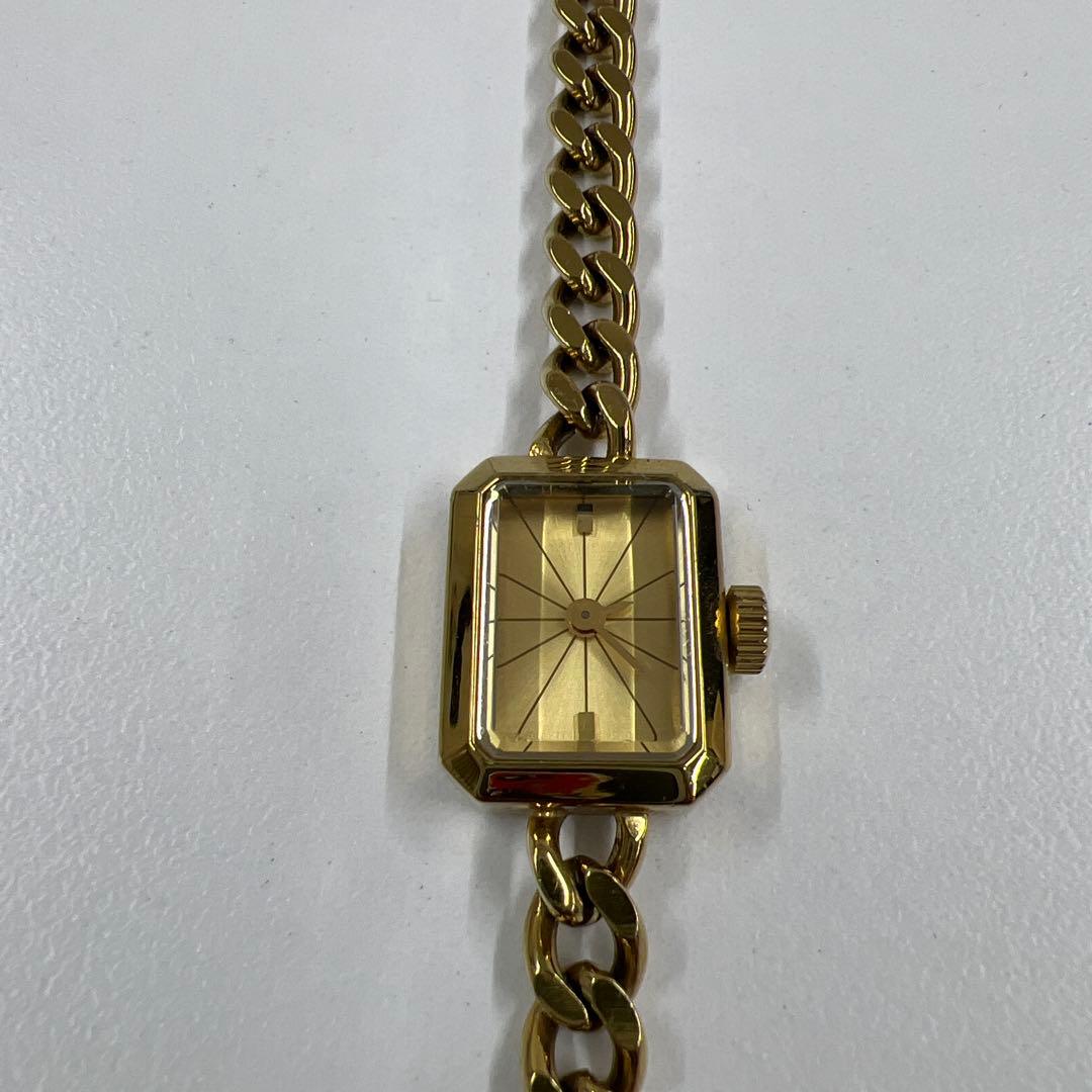 アッシュペーフランス　indunaチェーンベルト時計