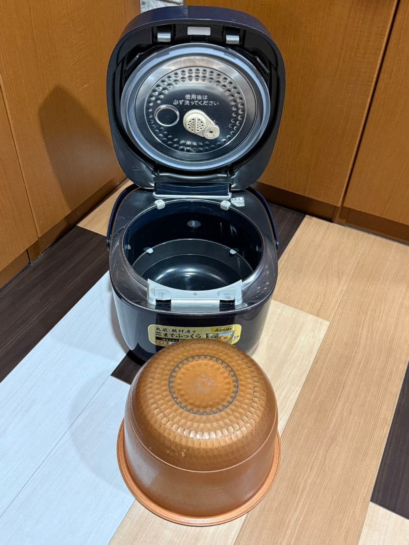 TOSHIBA 東芝　炊飯器　RC-18VSN 合わせ炊き